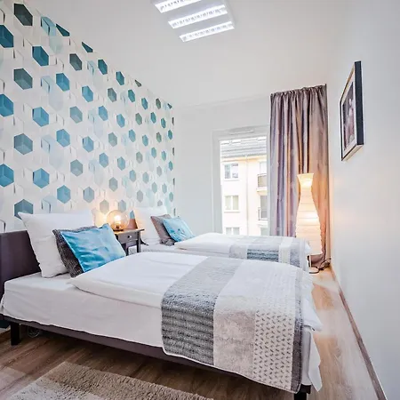 Apartamenty Homely Place Serce Poznania - Stary Rynek - Parking Exterior photo