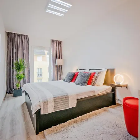 Apartamenty Homely Place Serce Poznania - Stary Rynek - Parking Exterior photo