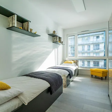 Apartamenty Homely Place Serce Poznania - Stary Rynek - Parking Exterior photo