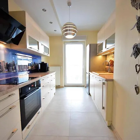 Apartamenty Homely Place Serce Poznania - Stary Rynek - Parking Exterior photo