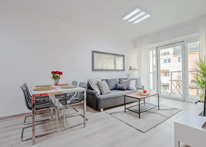 Apartamenty Homely Place Serce Poznania - Stary Rynek - Parking