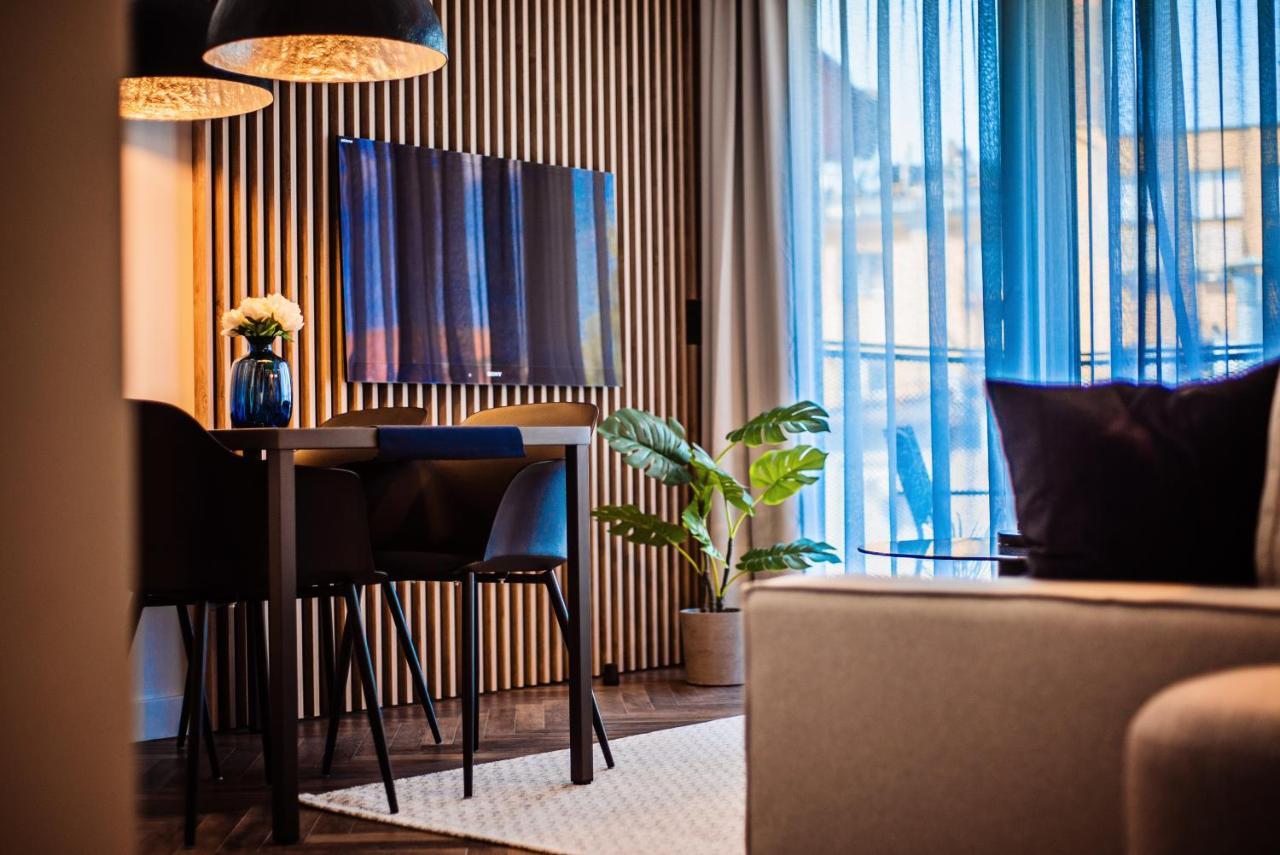 Apartment Homely Place Serce Poznania - Stary Rynek - Parking Poznan