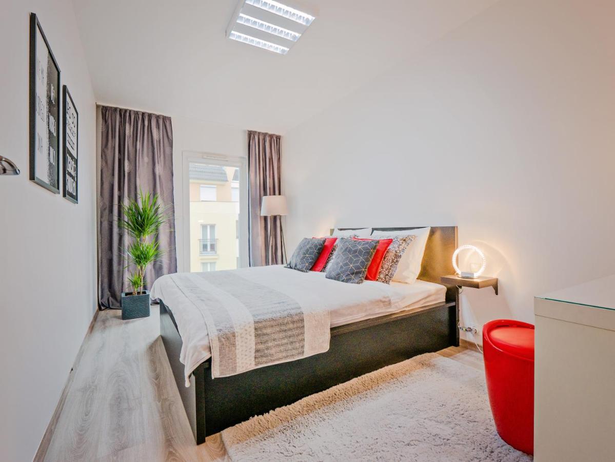 Apartment Homely Place Serce Poznania - Stary Rynek - Parking