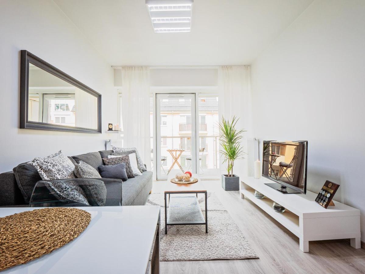 Homely Place Serce Poznania - Stary Rynek - Parking Apartment Poznan