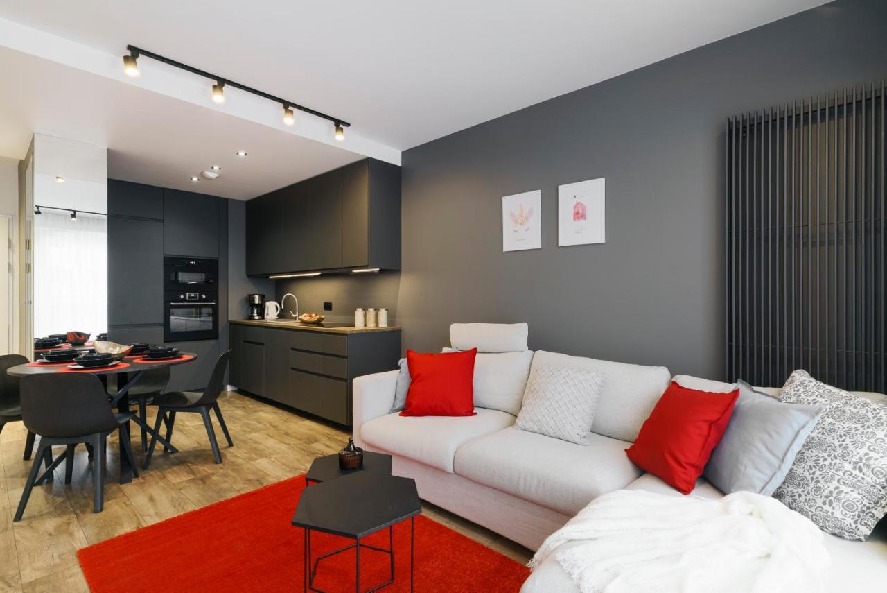 Apartment Homely Place Serce Poznania - Stary Rynek - Parking Poznan