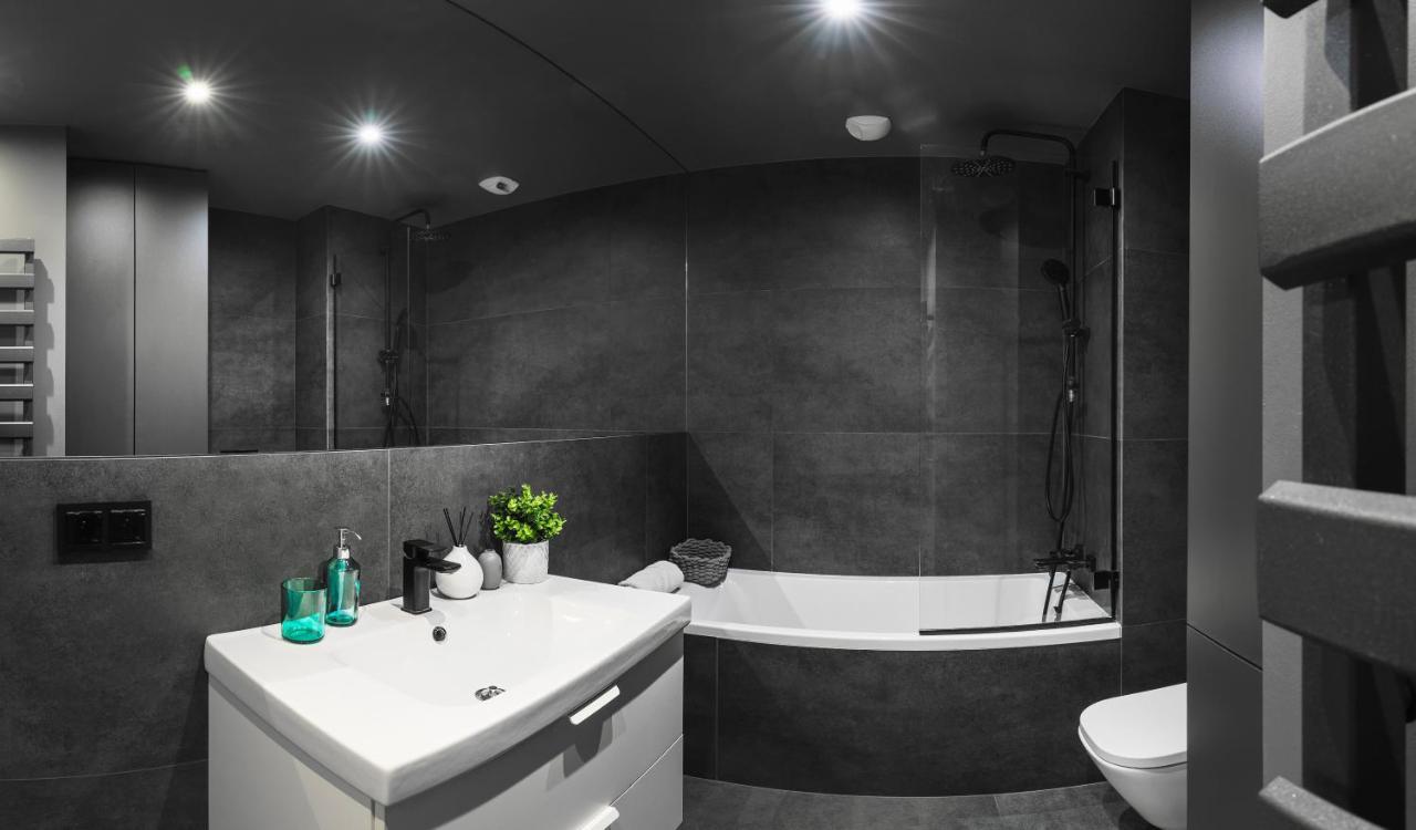 Homely Place Serce Poznania - Stary Rynek - Parking Apartment *