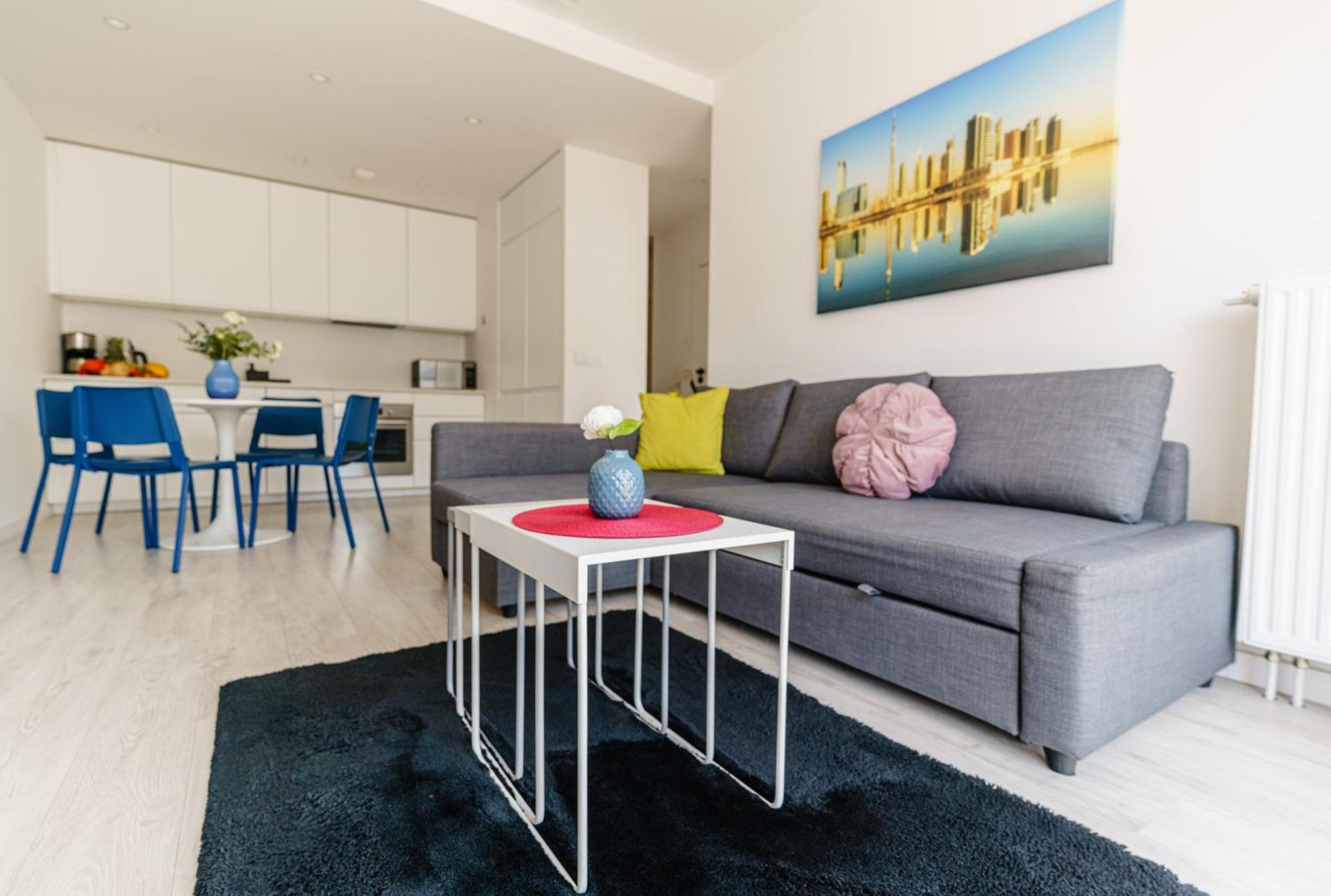 Apartment Homely Place Serce Poznania - Stary Rynek - Parking